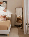 Wano Mirror - Modern Vertical Design